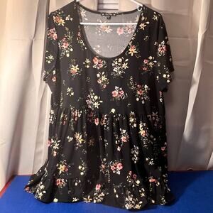 Try ! This Black with Flowers Baby Doll Top
